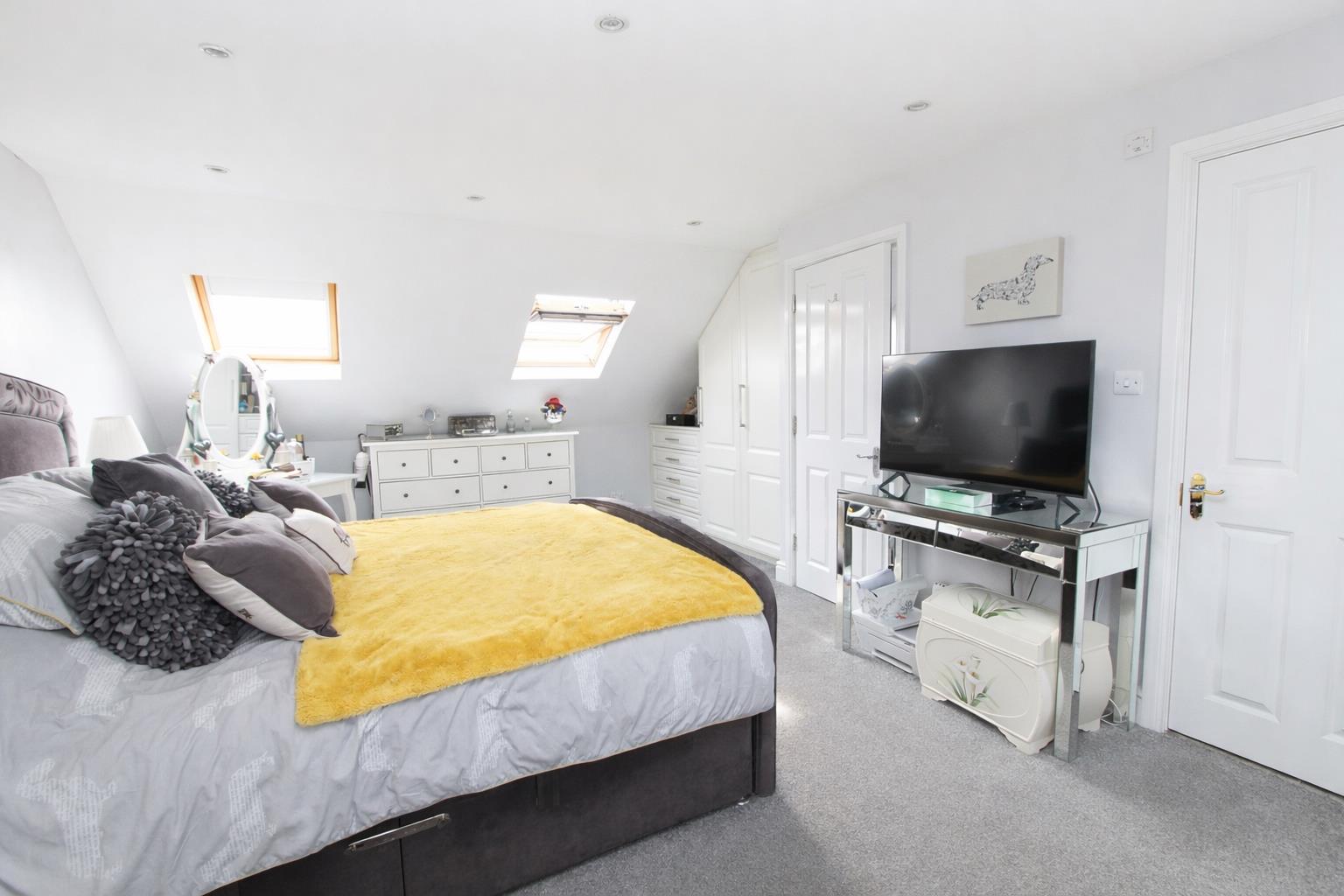 Godalming Avenue, Wallington